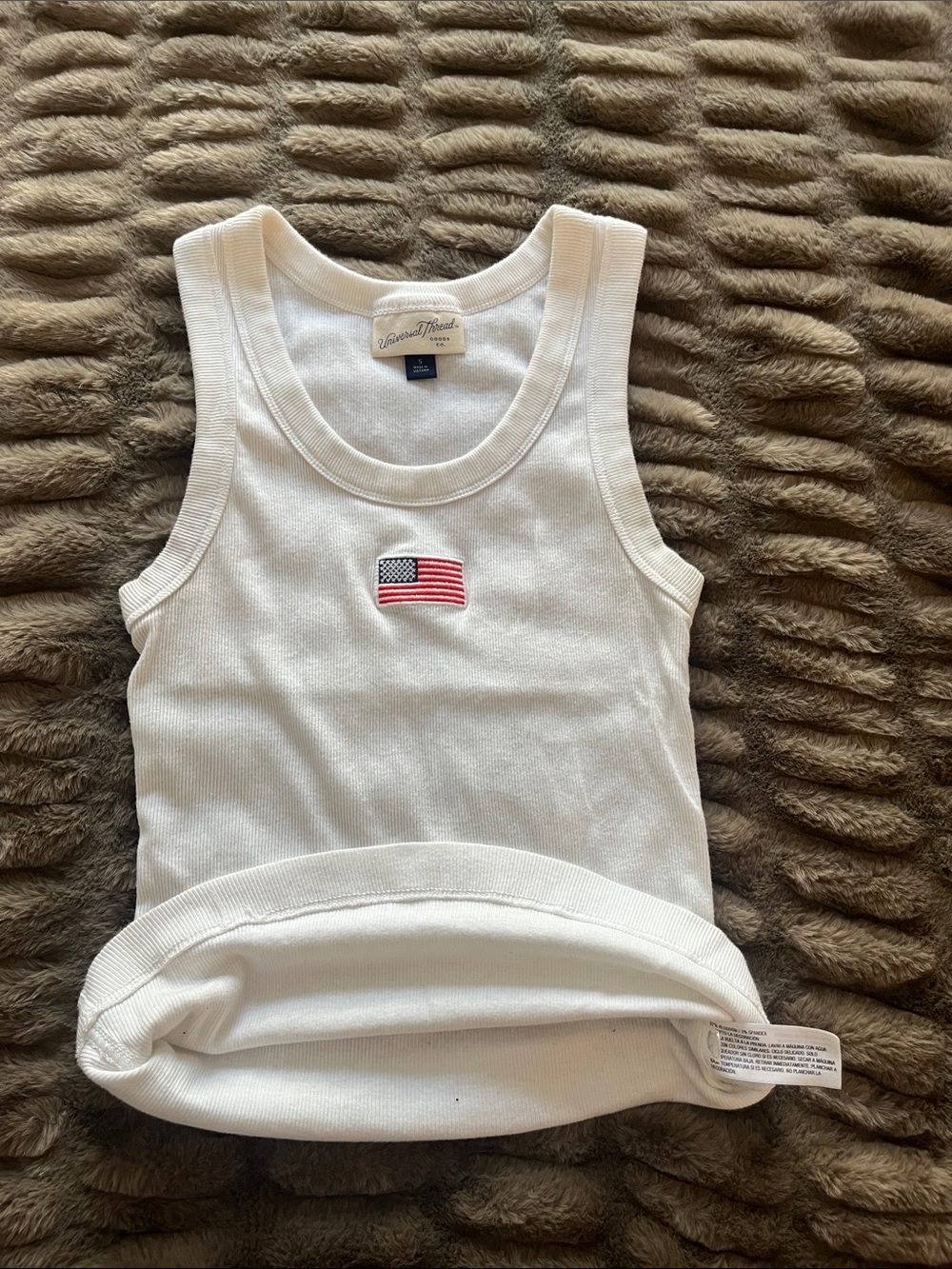 Universal Thread • White Ribbed Tank with Flag Patch - Picture 4 of 6